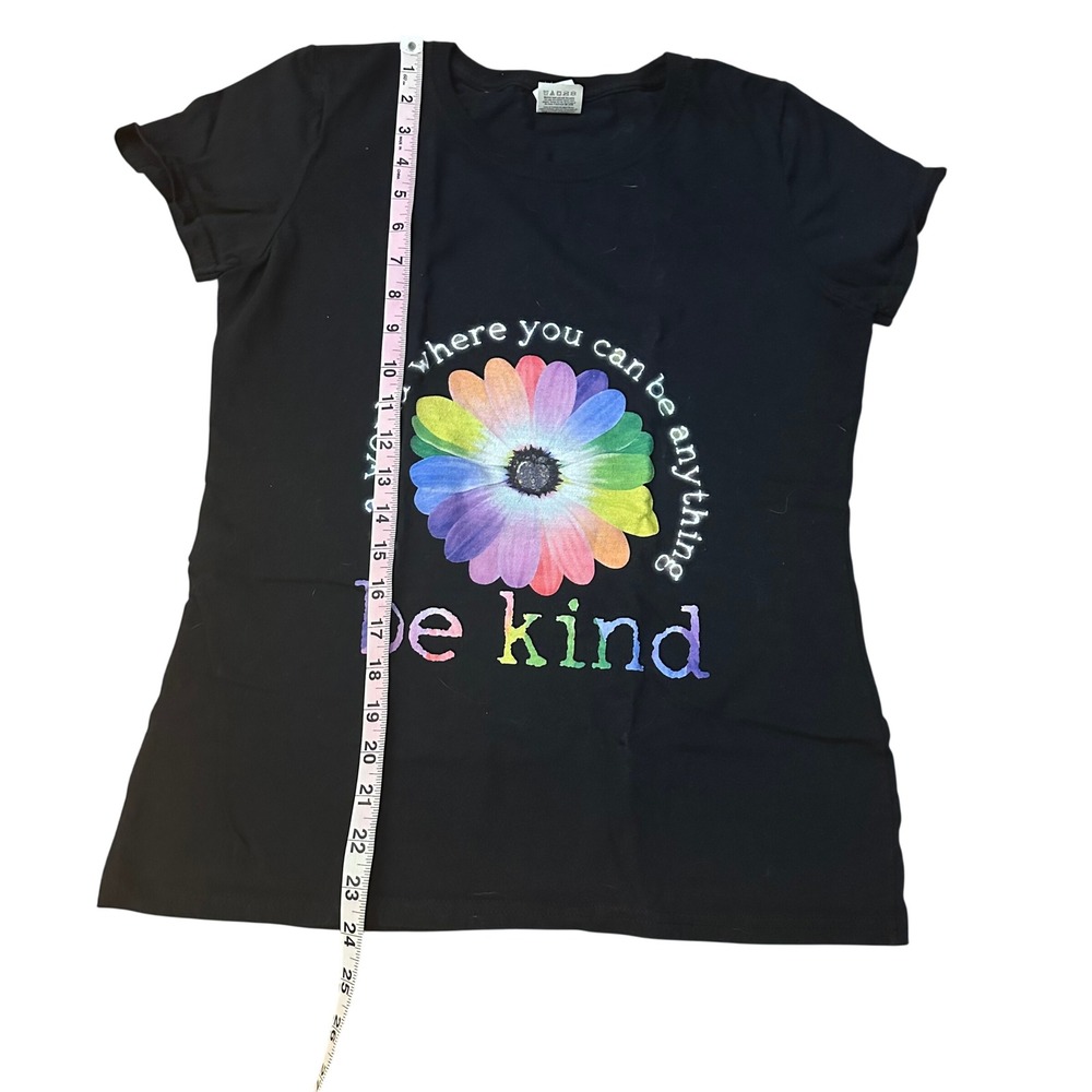 Fruit of the Loom Black‎ Be Kind Rainbow Flower Graphic T Shirt Womens Medium - Picture 4 of 7
